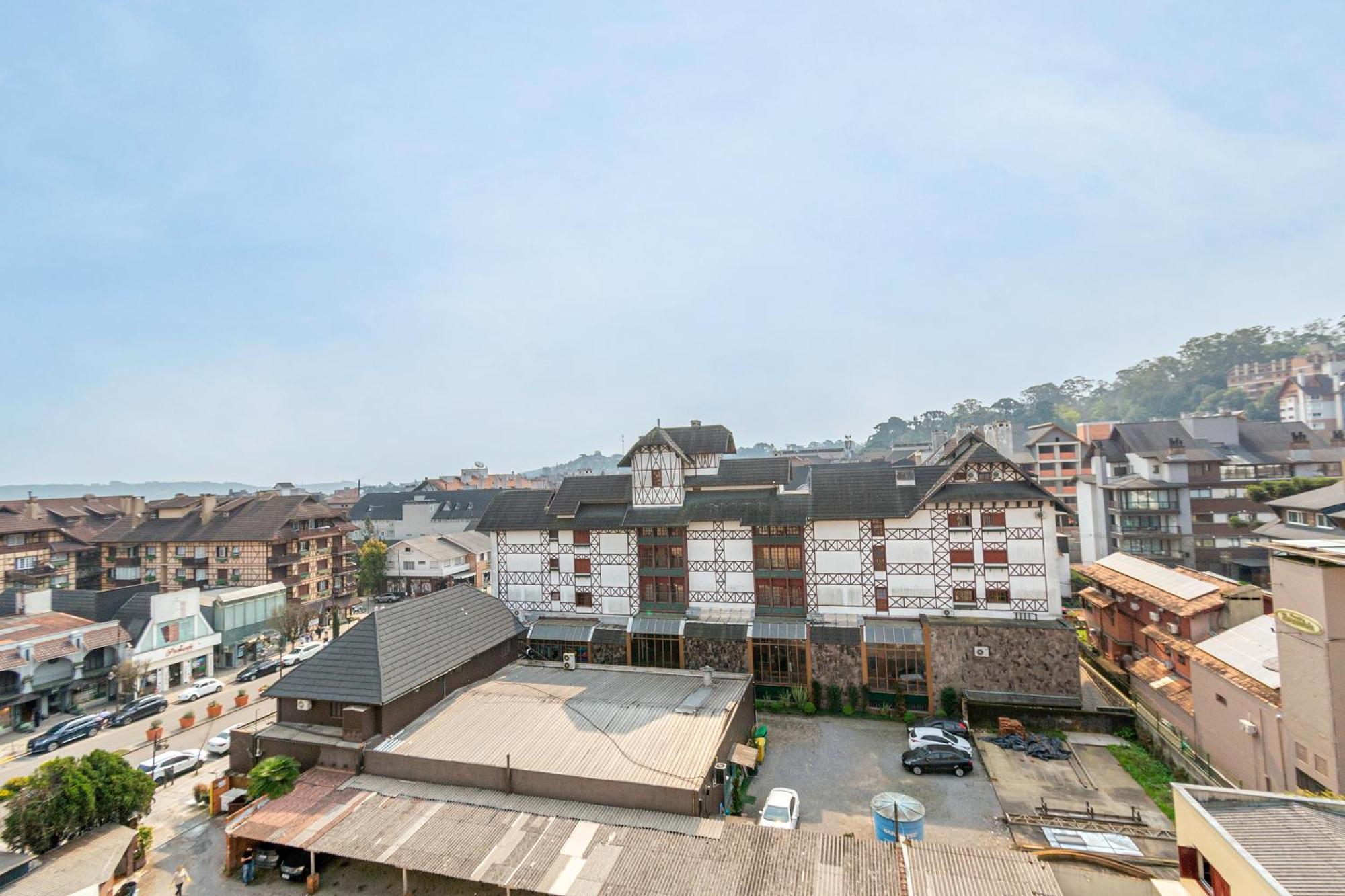 Incrivel Localizacao Na Rua Coberta Gramado