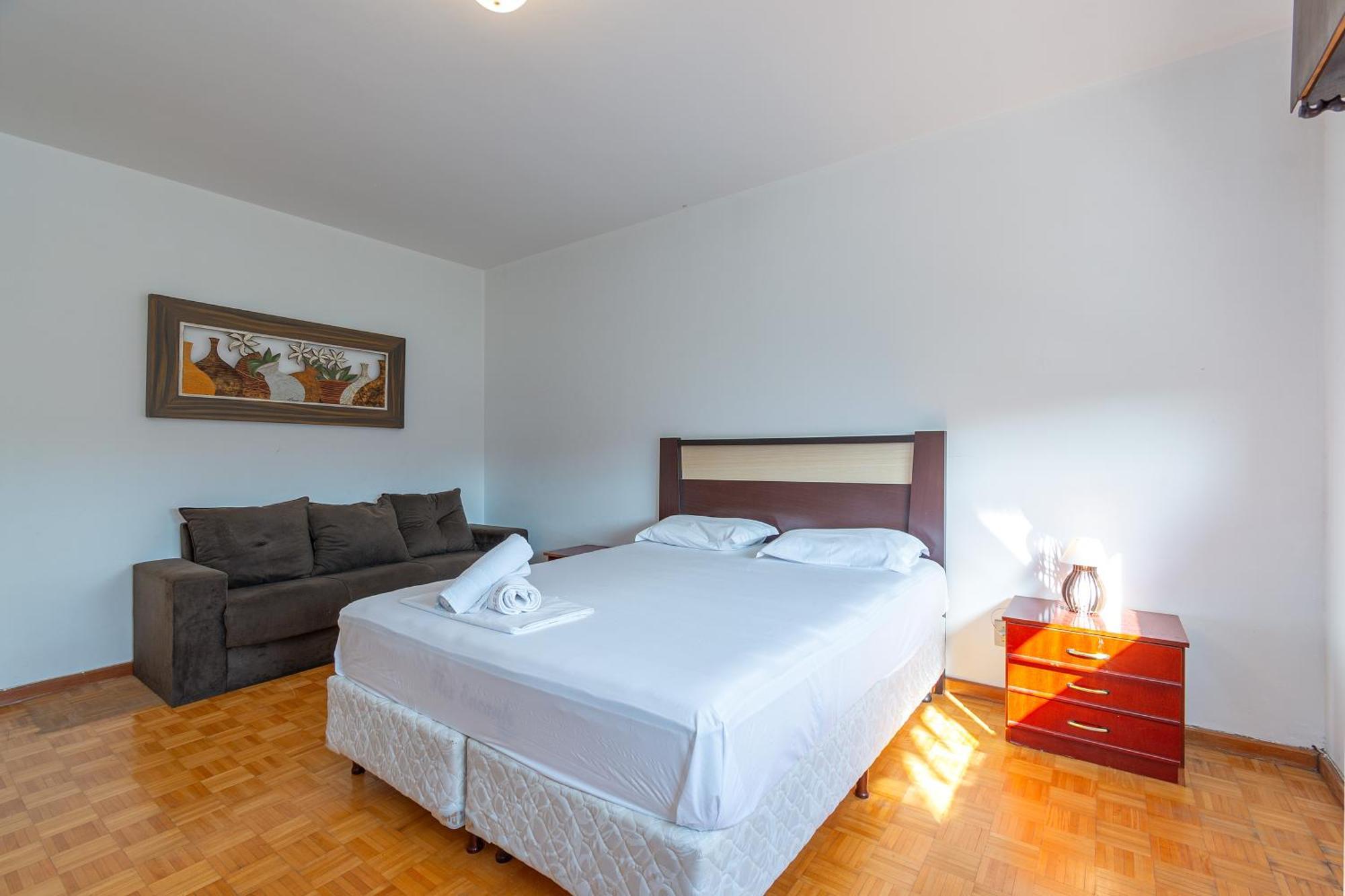 3 Quartos Na Incrivel Localizacao De Apartamento *