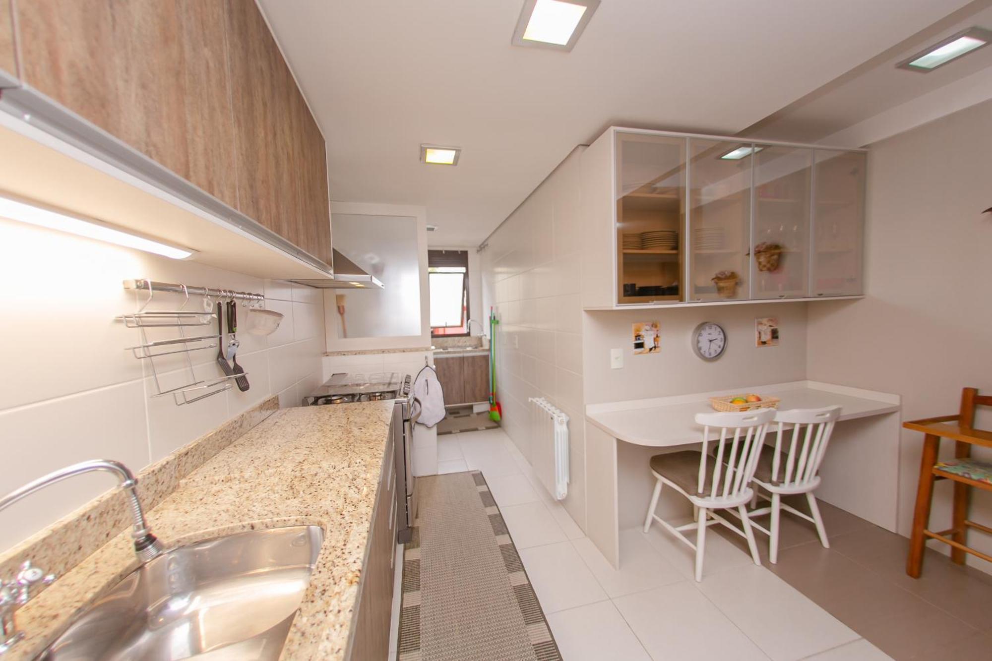 3 E 3 Vagas No Coracao De Apartamento