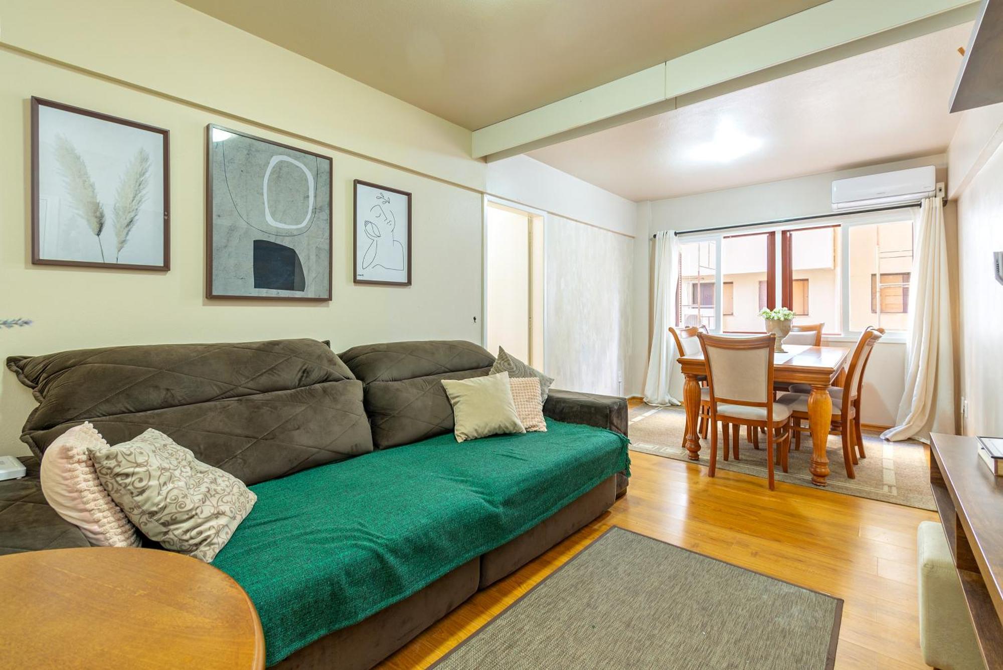 3 Quartos Completissimo Dentro Da Rua Coberta Gramado
