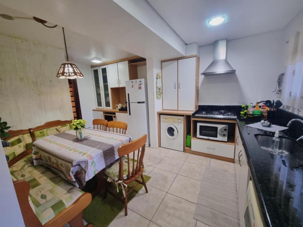 Casa Com Lareira Em Apartamento Gramado