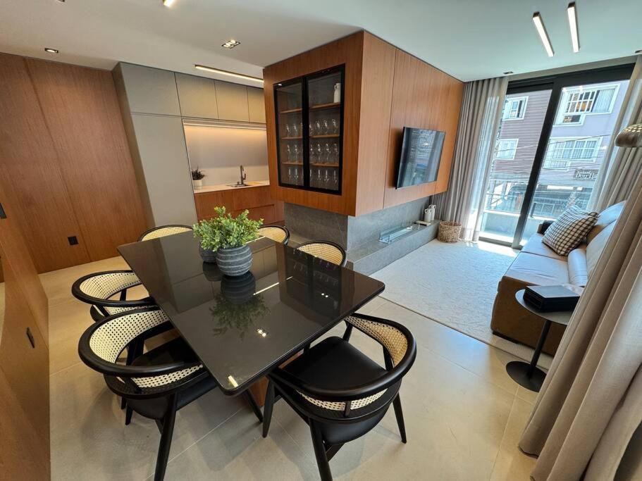 Apartamento Alto Padrao No Centro De