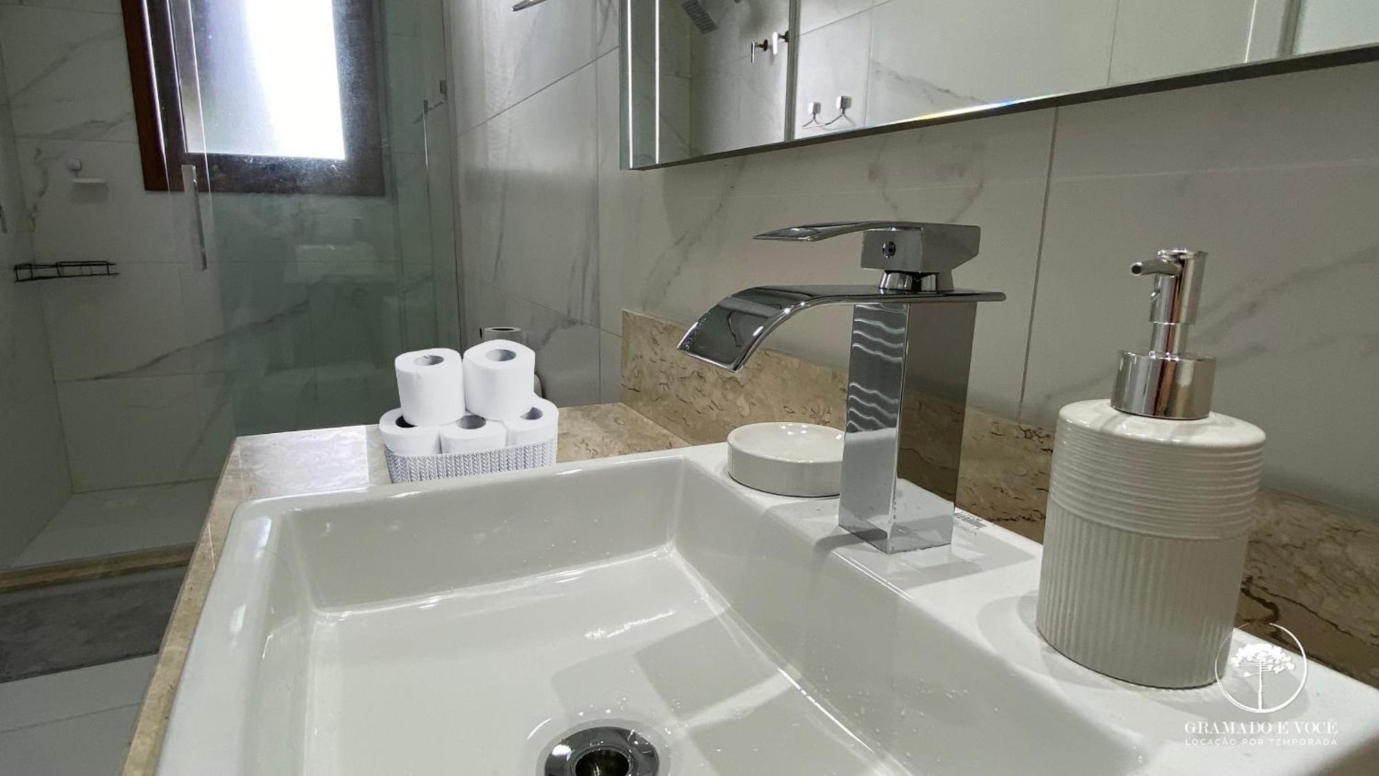 Apt Luxo 5 Suites Em Frente Rua Torta Gramado