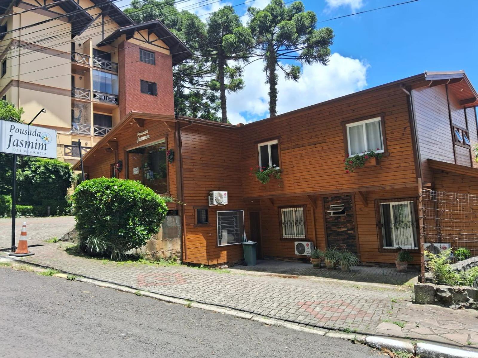 Jasmim Gramado