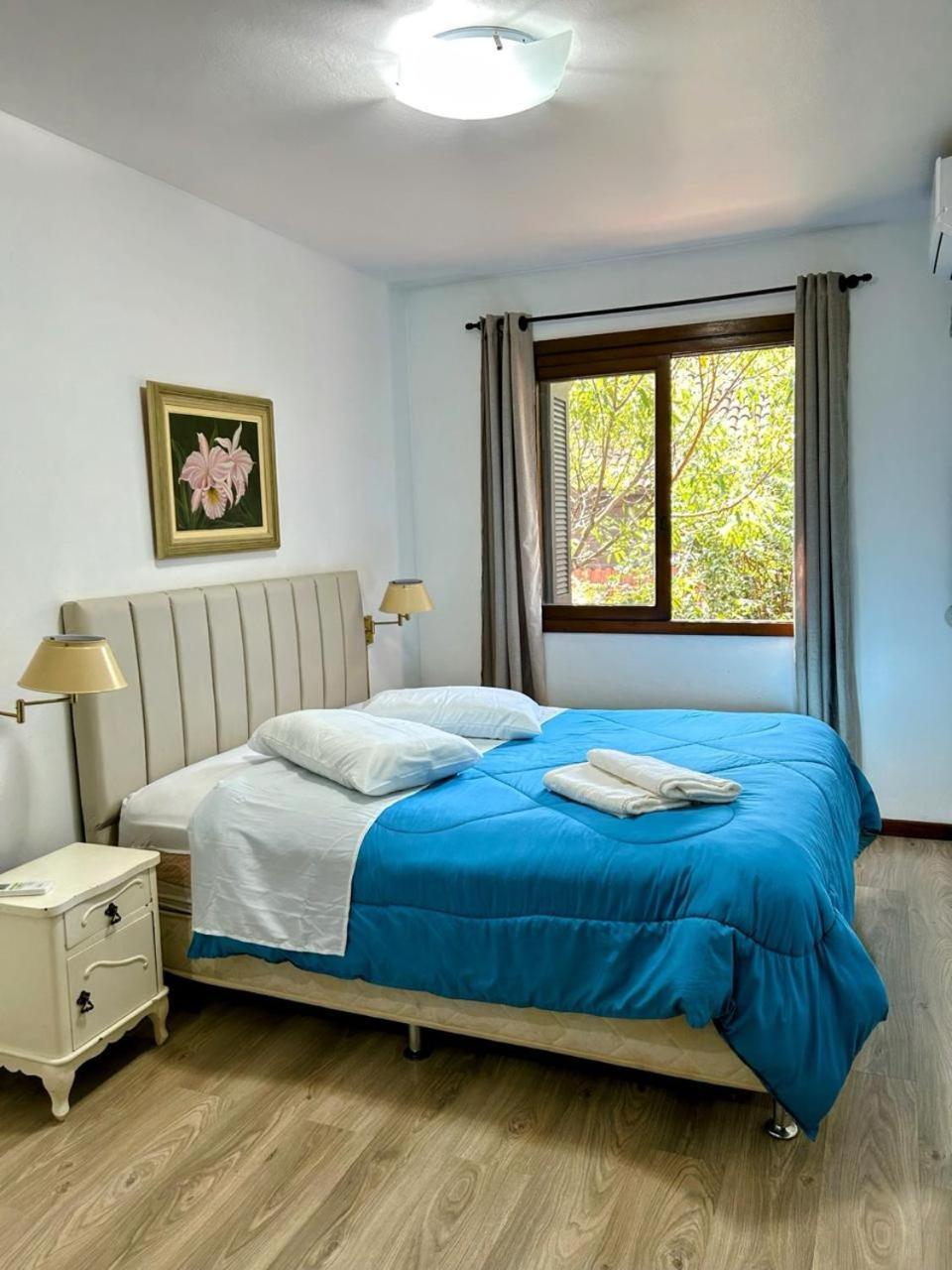 Casa de férias Sobrado De 600m Da Rua Coberta Gramado