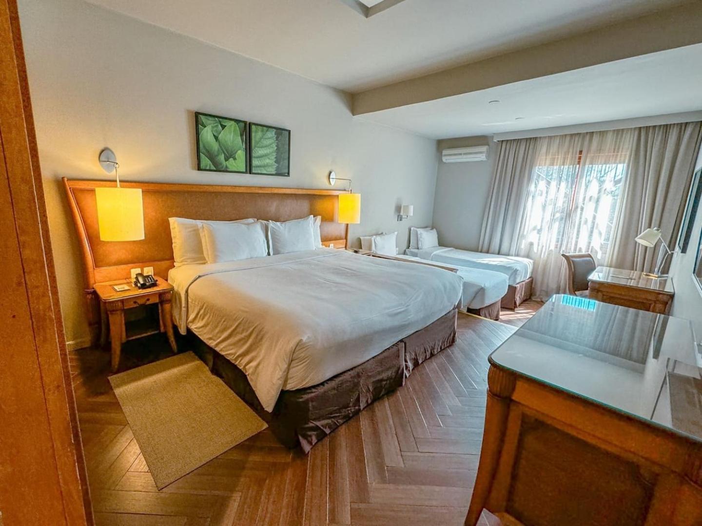 Wish Serrano Hotel