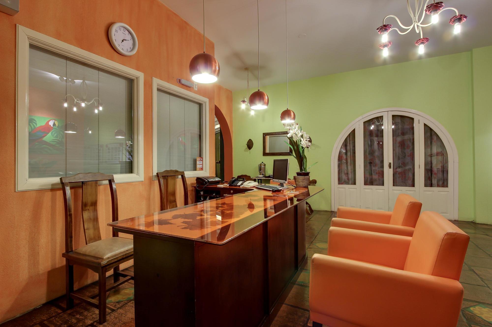 Hotel Via Serena 3*