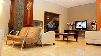 Glamour Da Serra Hotel 3*