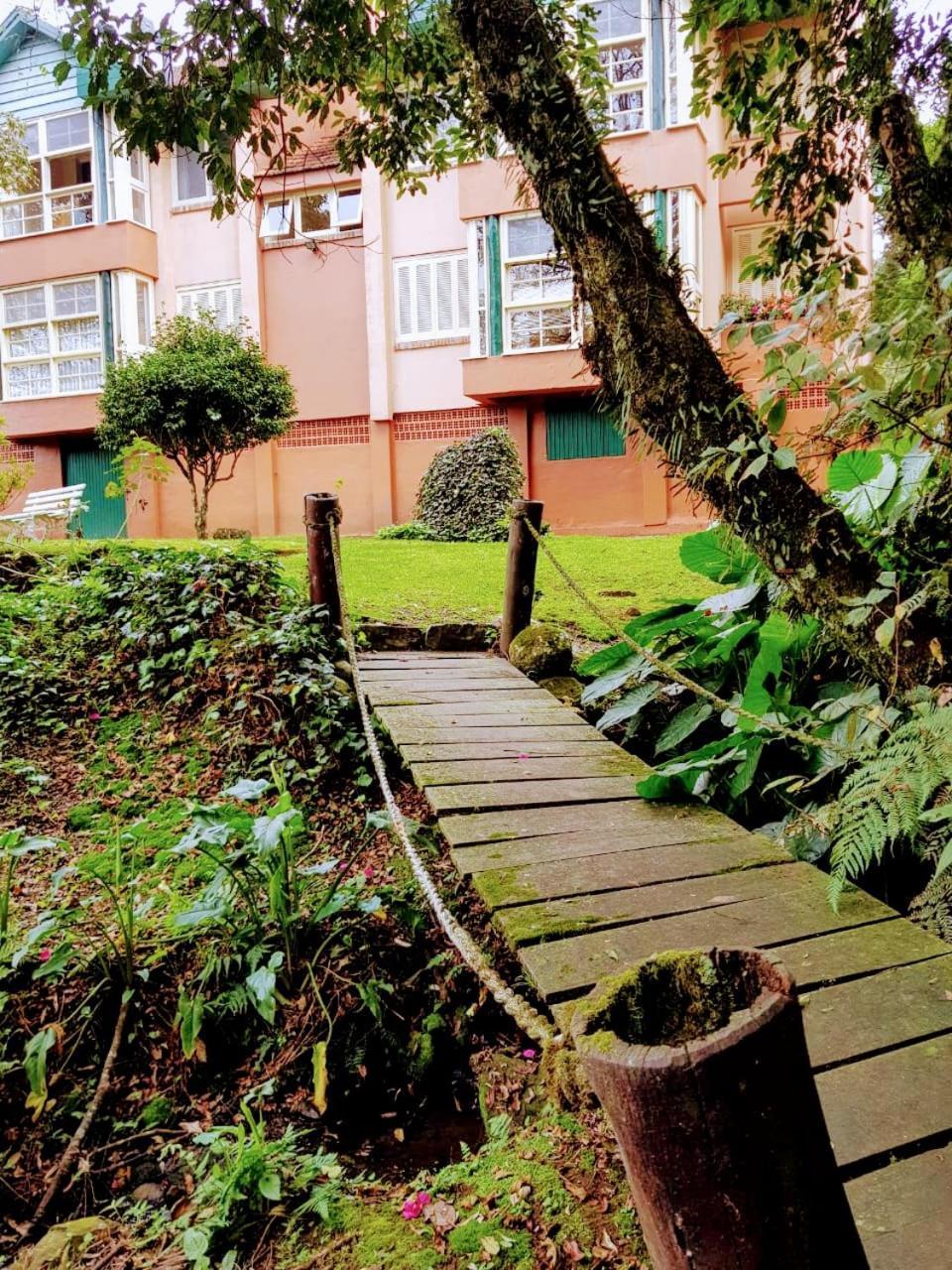 Apartamento Duplex Elegante Dois Quartos Em
