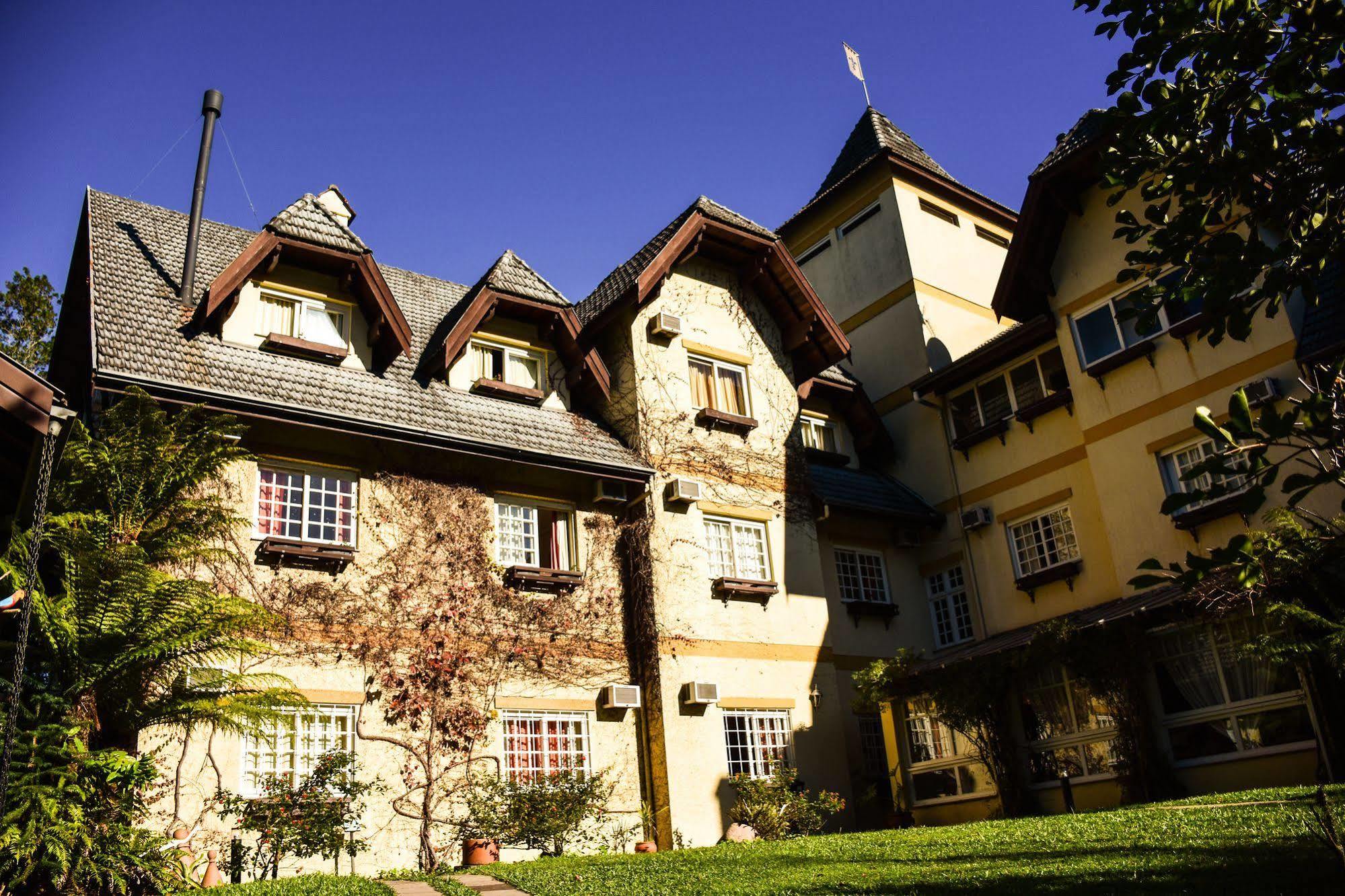 Hotel Le Chateau 4*