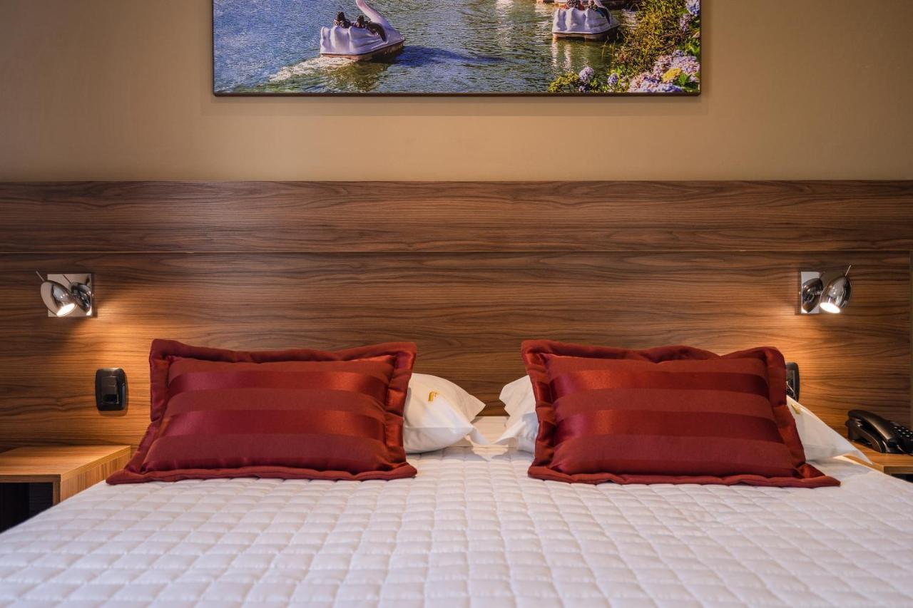 Fioreze Centro Hotel 4*
