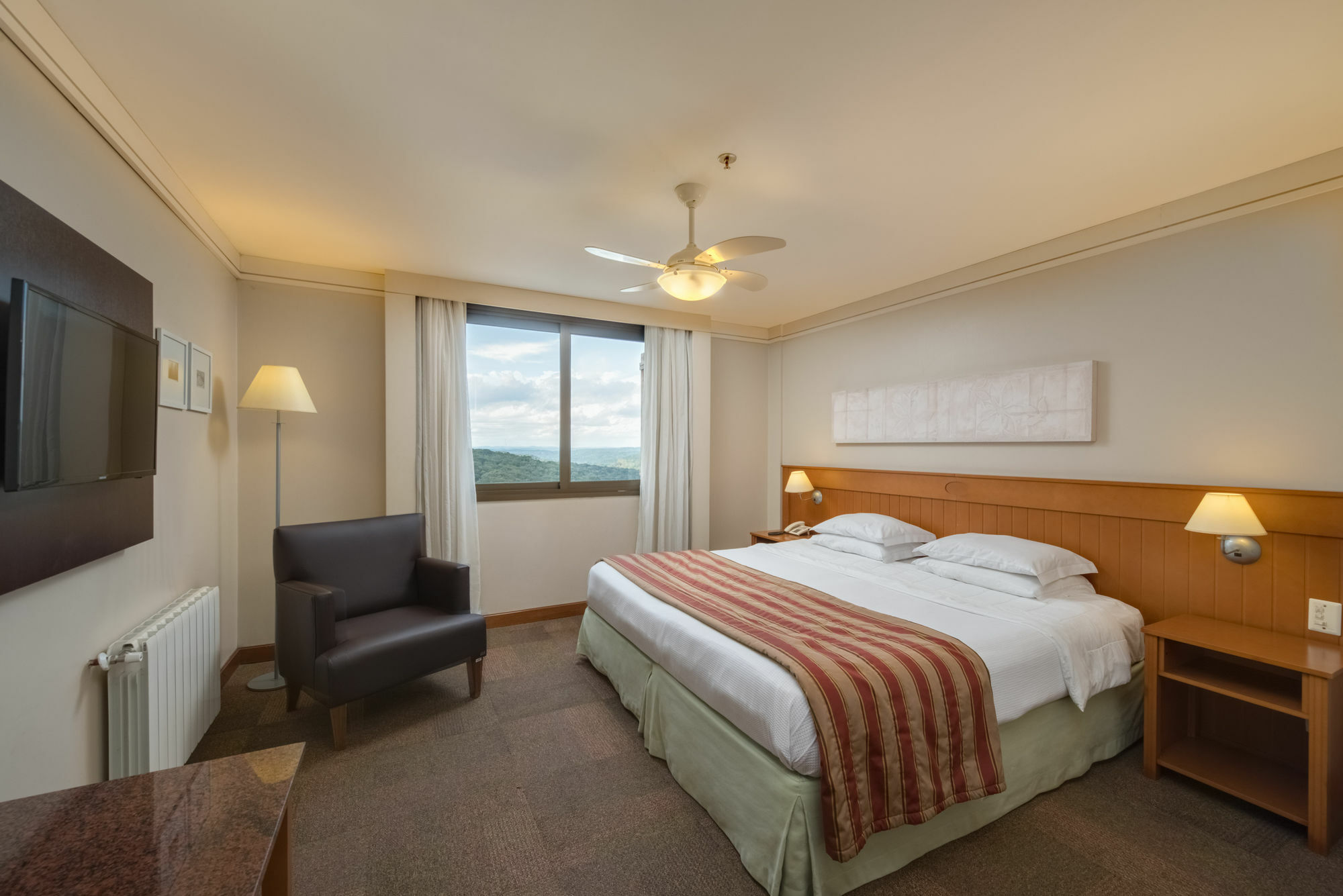 Hotel Sky Borges Alpenhaus -