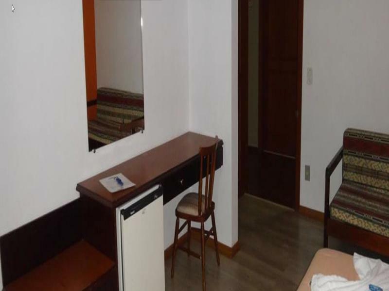 Hotel Alpen Hof 2*