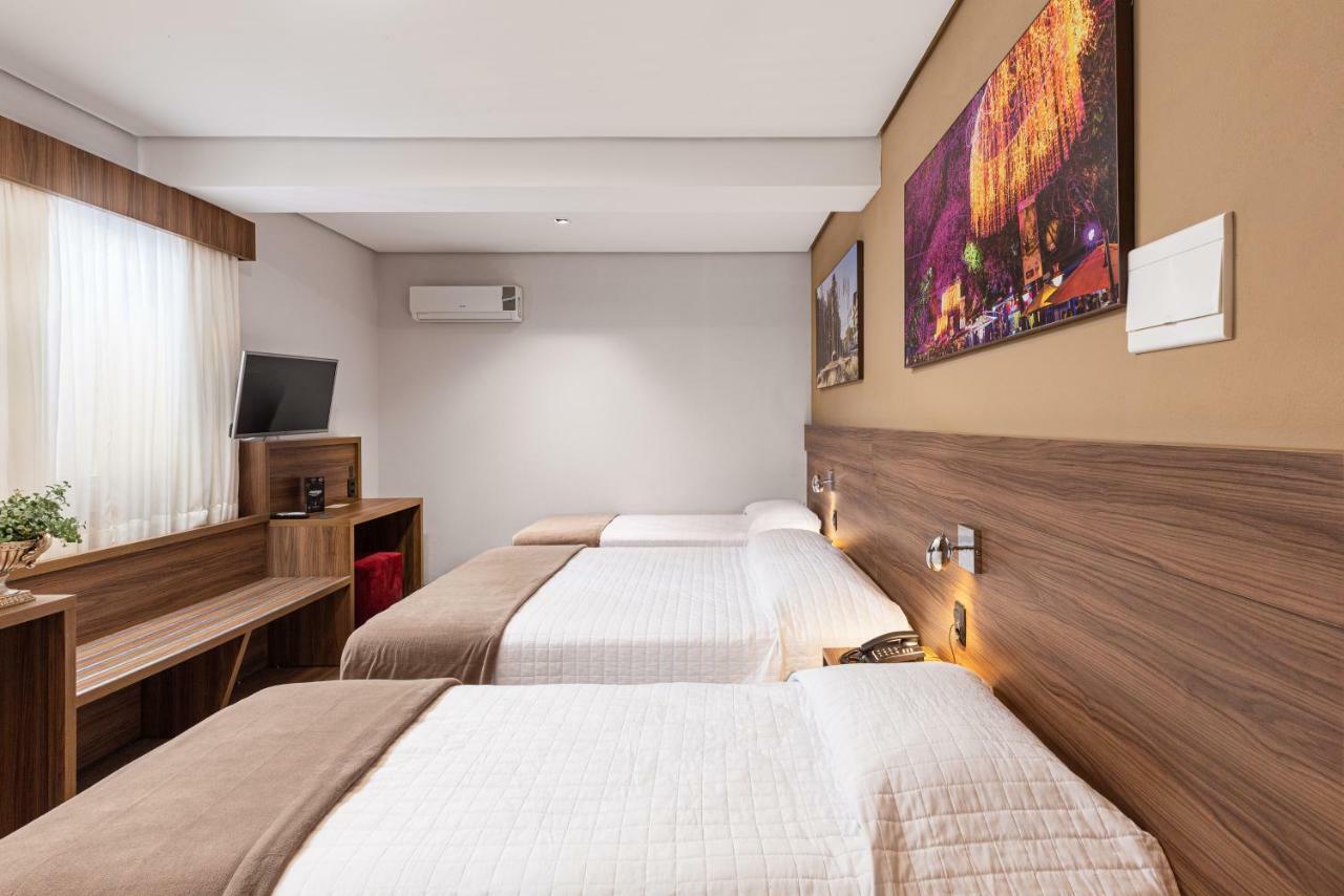 Hotel Fioreze Centro 4*