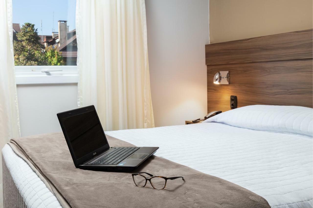 Fioreze Centro Hotel 4*