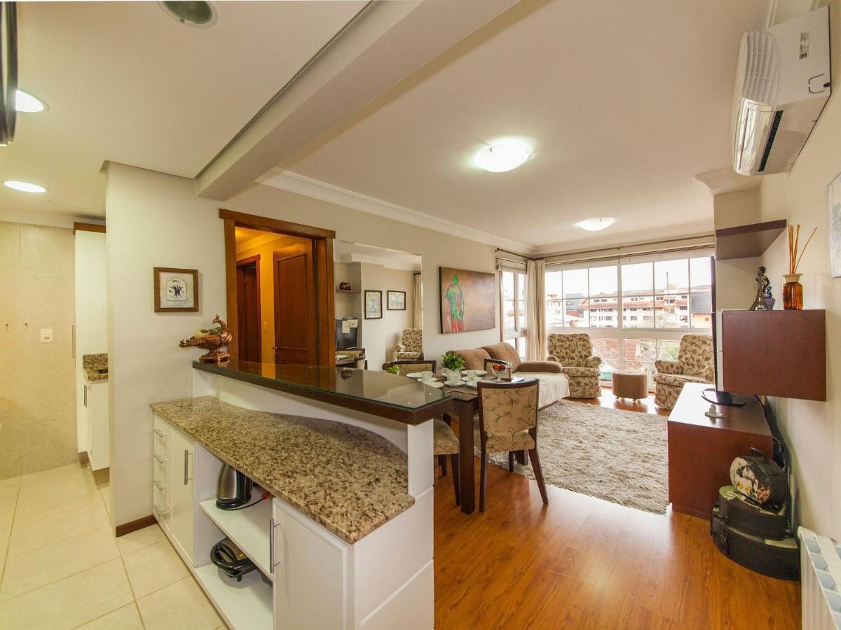 Apartamento 400 Metros, Rua Coberta Centro - Di Pietro 404 *