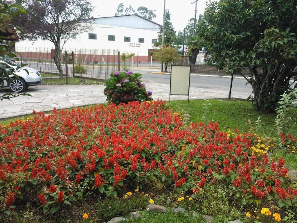 Flores 2* Gramado