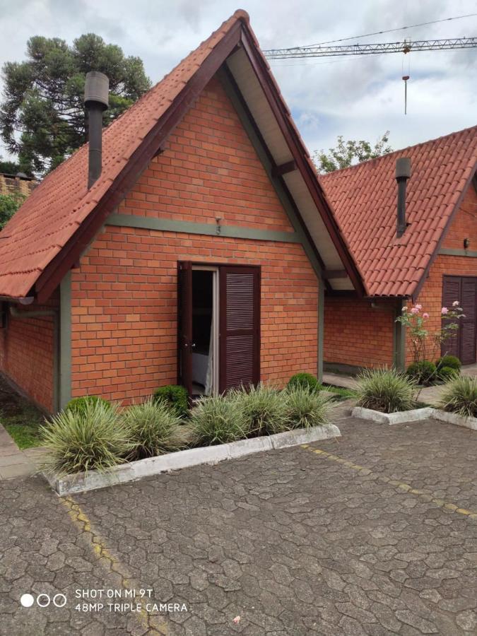 Jardim De Flores Pensão 3*