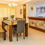3 Suites Alto Padrão Res-Villa Verde
