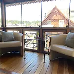 Lindo Apartamento a 1 Quadra da rua Coberta