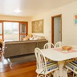 Apartamento amplo e aconchegante na Av das Hortências no centro de Gramado