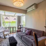 Bavária 205 - Apartamento em Gramado - 5min da Rua Coberta