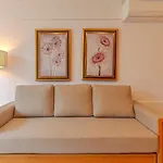Rosa Apartamento Luxo no Centro Gramado