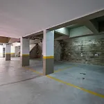 650 Metros, Rua Coberta Centro/Villa Verde 402A
