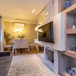 Rosa Apartamento Bem Localizado Villa Rossa