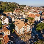 San Telmo 405 - Apto no Centro de Gramado, com garagem