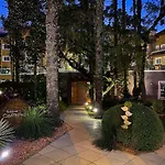 Casa de Pedra - 301D - Apto com piscina em Gramado