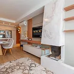 Apartamento Jardim da Serra IMPECÁVEL em Gramado