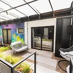 Apto Patio Goods Br