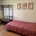 Apto 2 Quartos, Novo, Tranquilo E Bem Localizado
