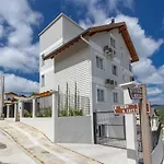 Rosa Edificio Buena Vista
