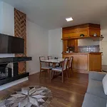 Rosa Edificio English Place