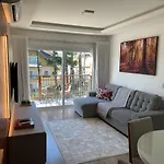 Excelente apartamento em Gramado/RS no Condomínio Casa de Pedra