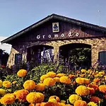 Hostel Cantos Do Mundo