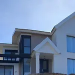 Casa Em Gramado / Rs
