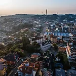 500 Metros, Rua Coberta Centro - Residencial Scheifler