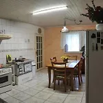 Hostel Cantos Do Mundo