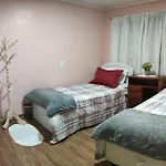 Hostel Cantos Do Mundo