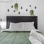 650 Metros, Rua Coberta Centro/Villa Verde 403B
