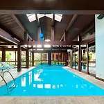 Villa Del Fiori Com Piscina Aquec By Achei Gramado