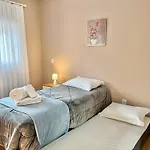 Lindo E Encantador No Centro De Gramado