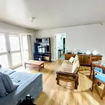 Apartamento Na Rua Coberta