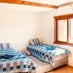 Gramadosuites 4Quartos Ambientesclimatizados Lareira Churrasqueira