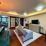 Sobrado Com 4 Quartos Melhor Localizacao Gramado