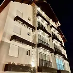 Loft Em Gramado Proximo Rua Coberta