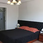 Apto lindo e novo no centro Gramado